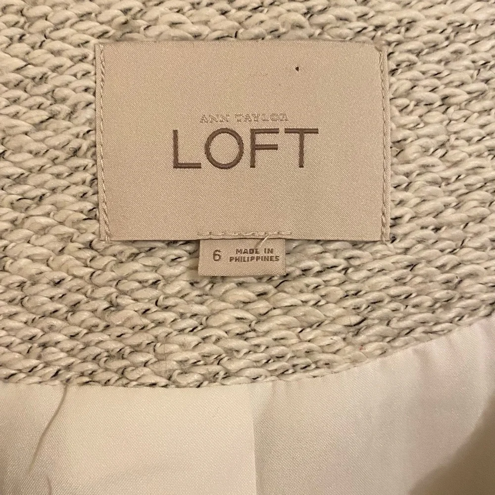 Ann Taylor Ivory jacket 6 LOFT - Picture 4 of 6